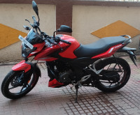 Bajaj Pulsar P150 Single Disc Single Seat