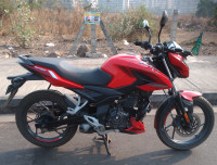 Bajaj Pulsar P150 Single Disc Single Seat