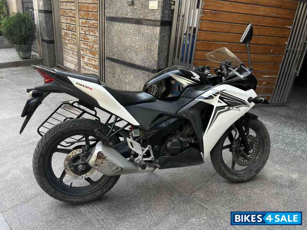 Honda CBR 150R