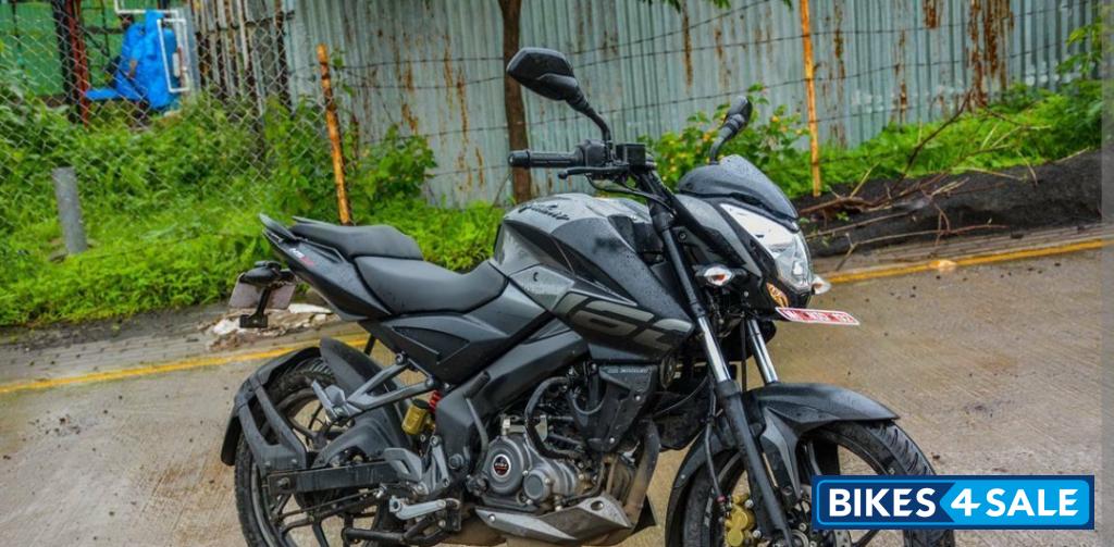 Grey - Black Bajaj Pulsar NS 160