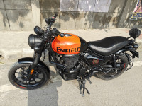 Royal Enfield Hunter 350 Retro
