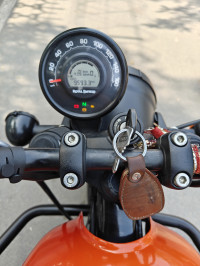 Royal Enfield Hunter 350 Retro