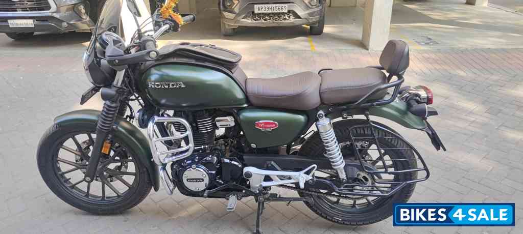 Olive Green Honda Hness CB350 DLX Pro