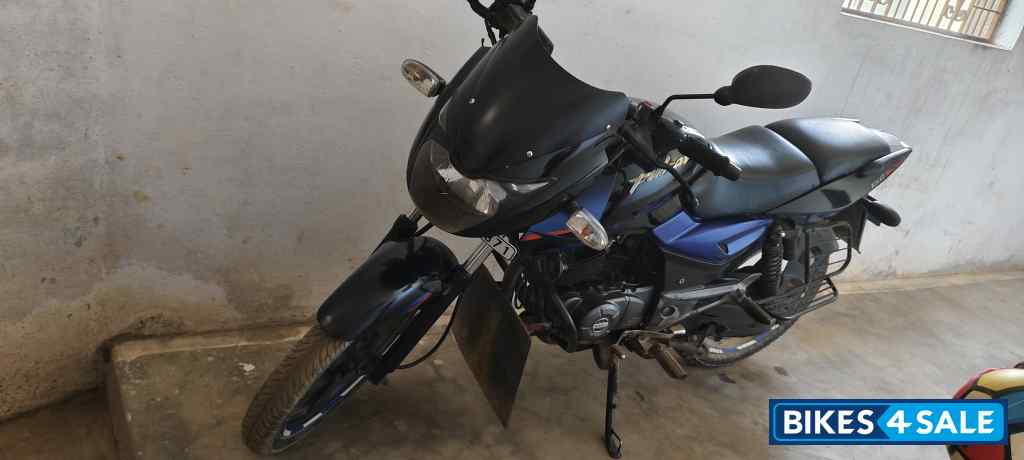 Bajaj Pulsar 150