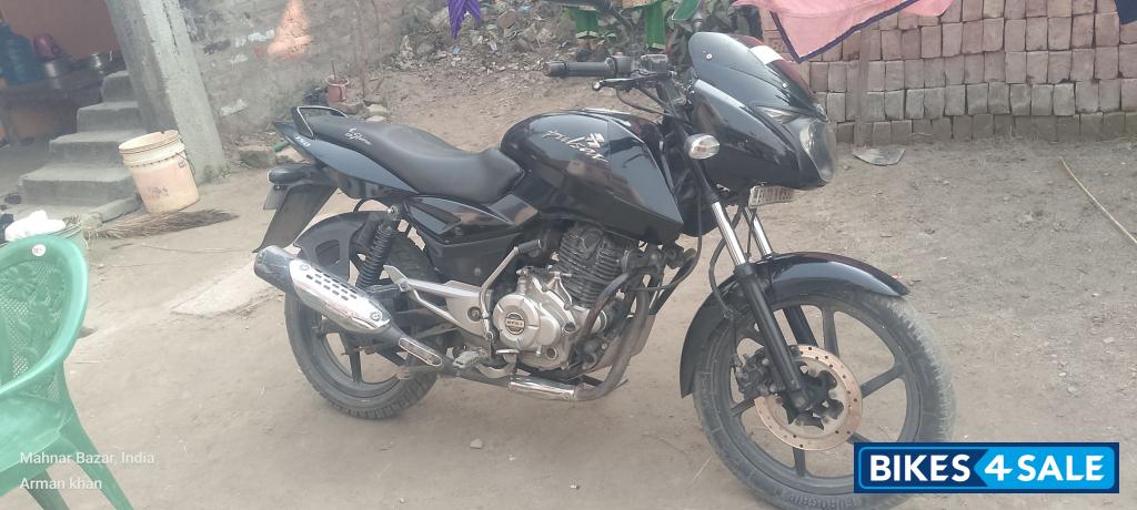 Black Bajaj Pulsar 150 DTSi