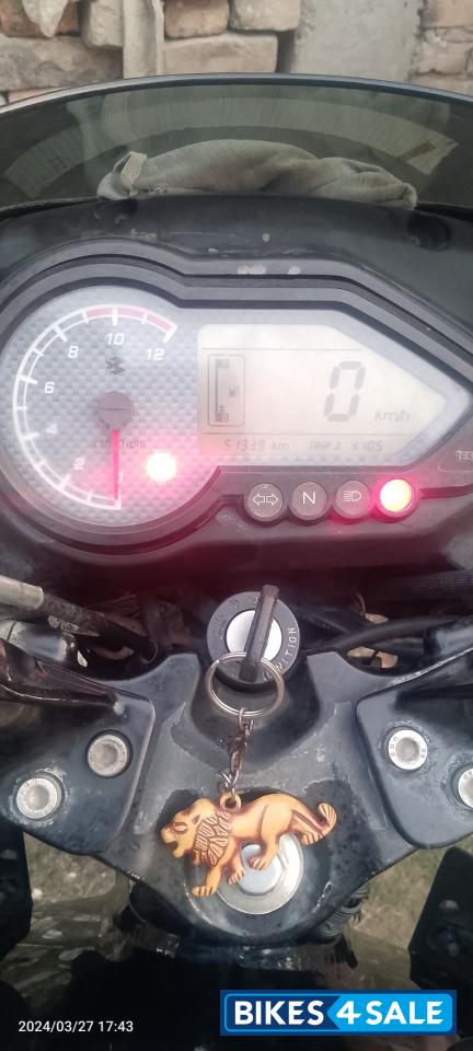 Black Bajaj Pulsar 150 DTSi