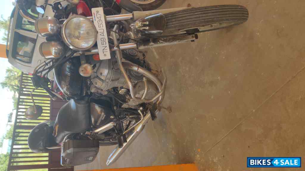 Royal Enfield Thunderbird