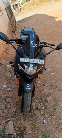 Suzuki Gixxer SF