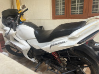 White Hero Karizma ZMR