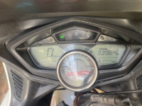 White Hero Karizma ZMR