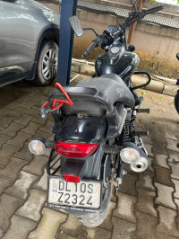 Black Bajaj Avenger Street 160 BS6