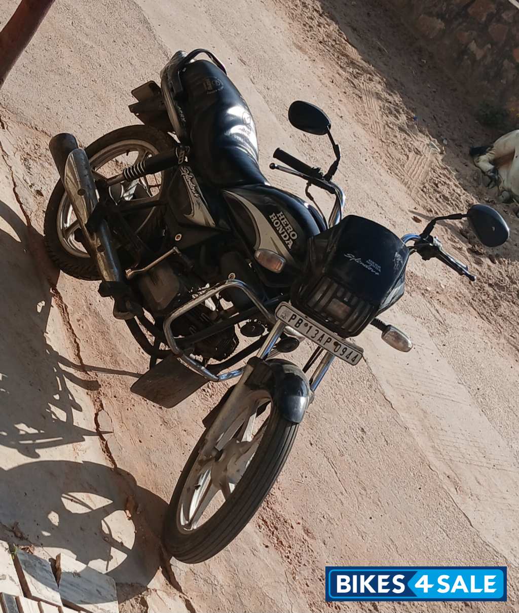 Black Hero Splendor Plus