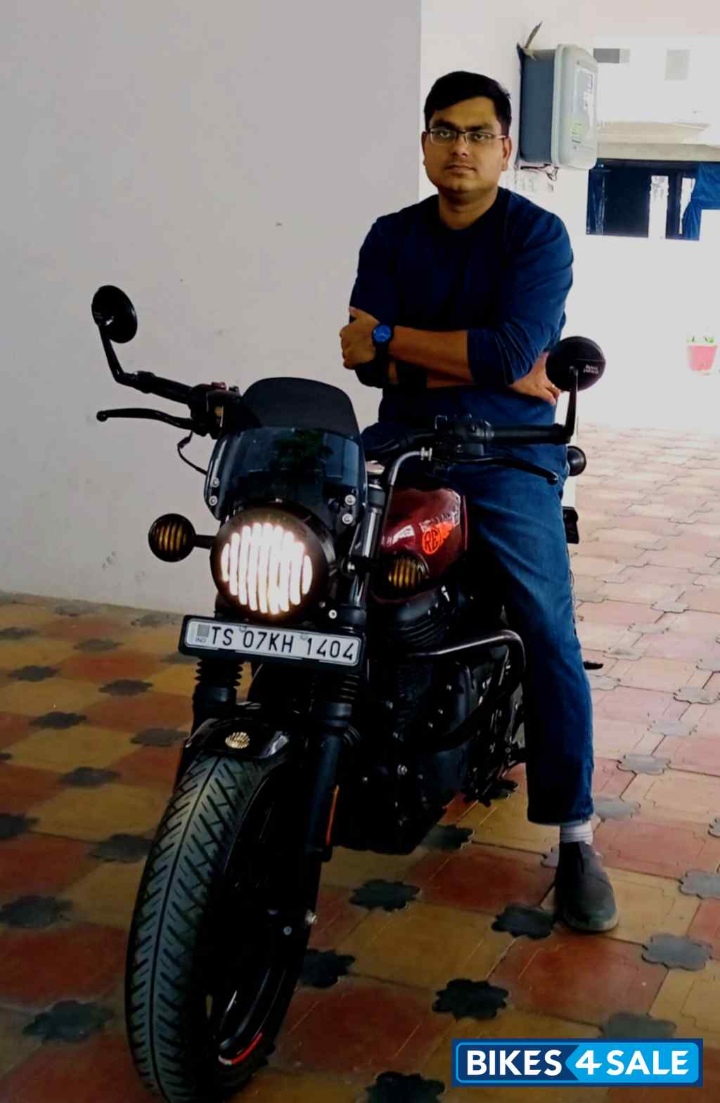 Royal Enfield Hunter 350 Metro