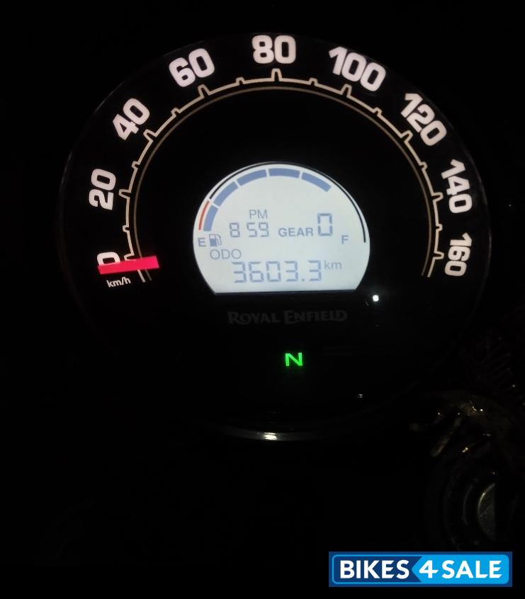 Royal Enfield Hunter 350 Metro