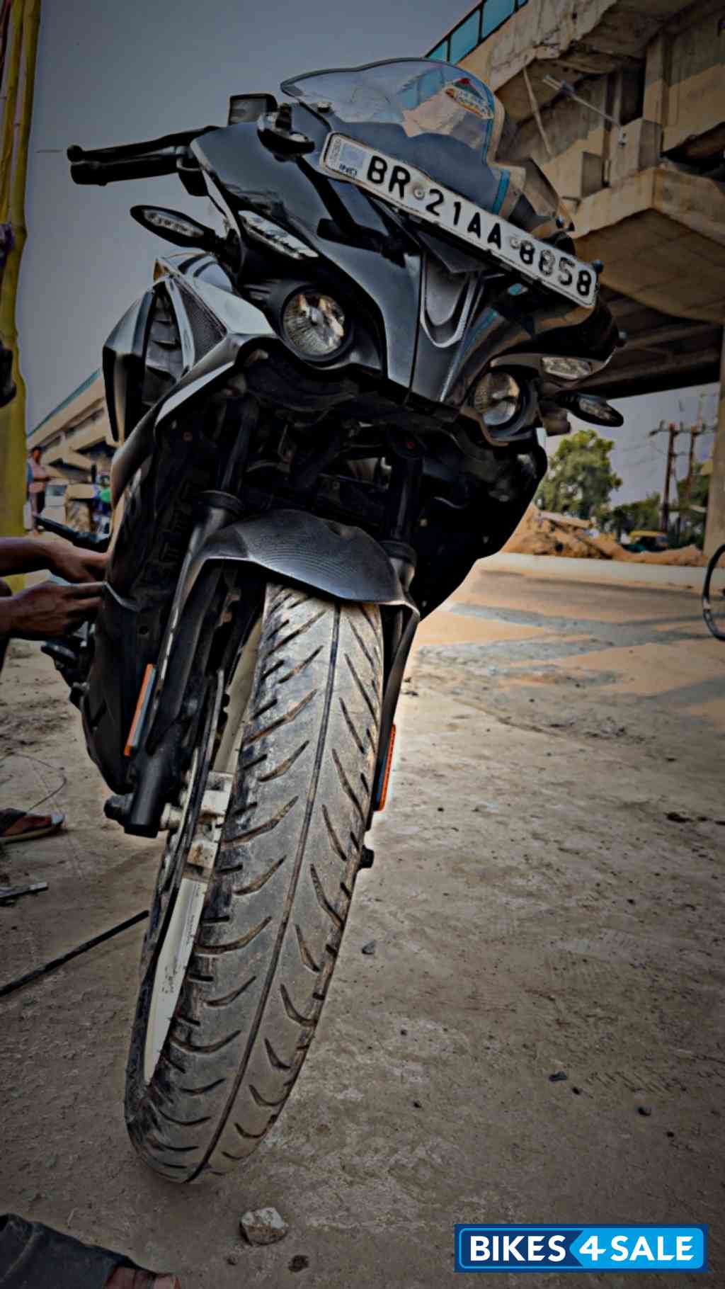 Bajaj Pulsar RS 200 BS6