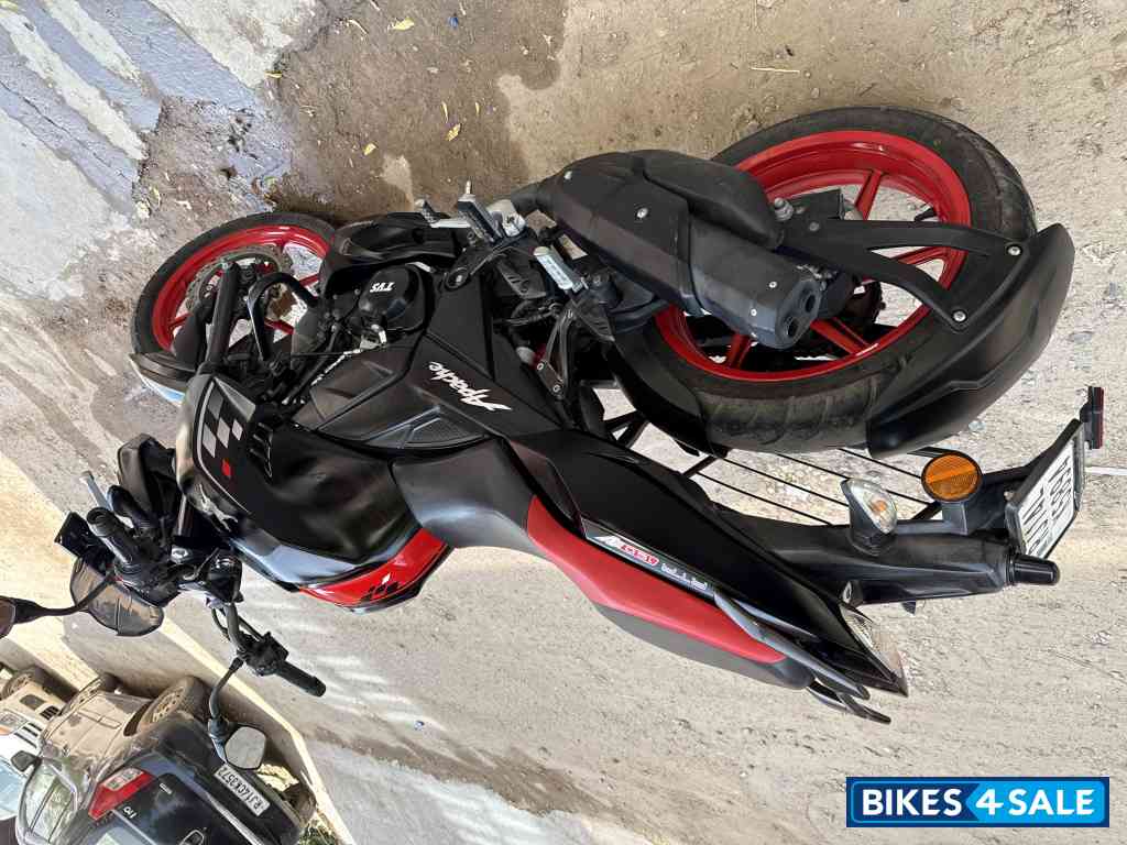 TVS Apache RTR 160 4V Special Edition