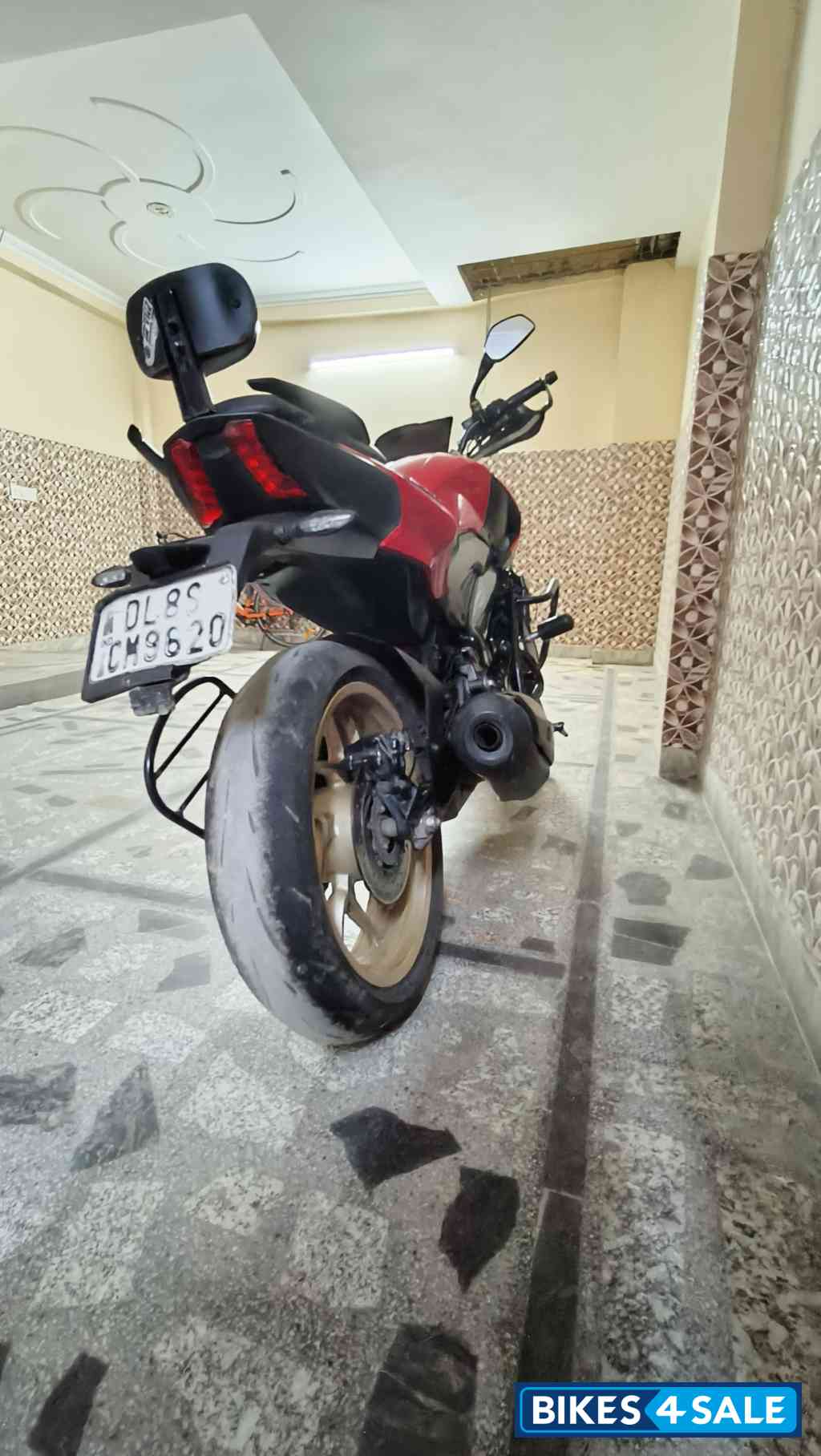 Red Bajaj Dominar 400