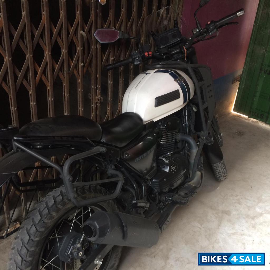 Yezdi Adventure Matte