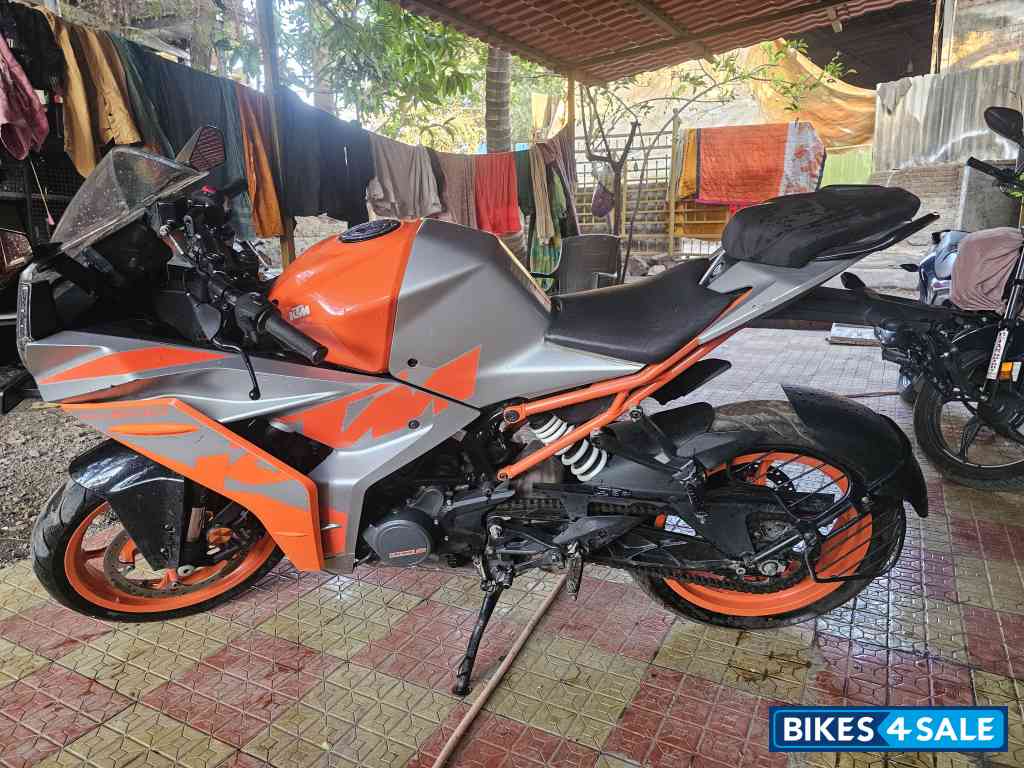 KTM RC 200 2022