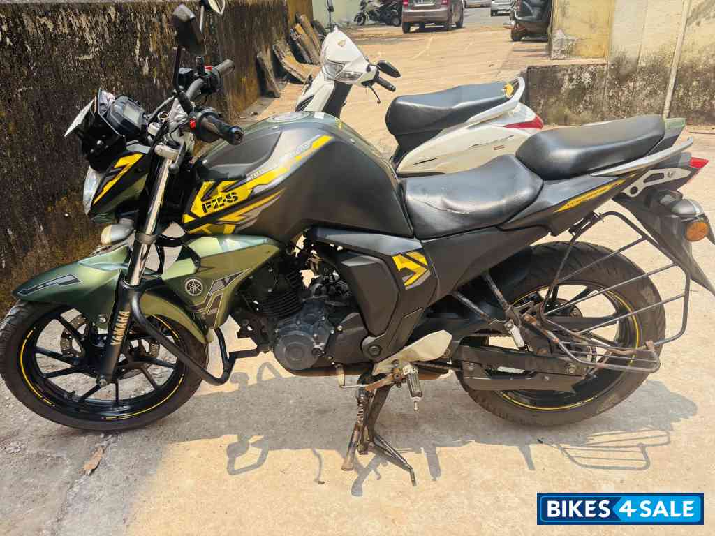 Yamaha FZ-S FI V2