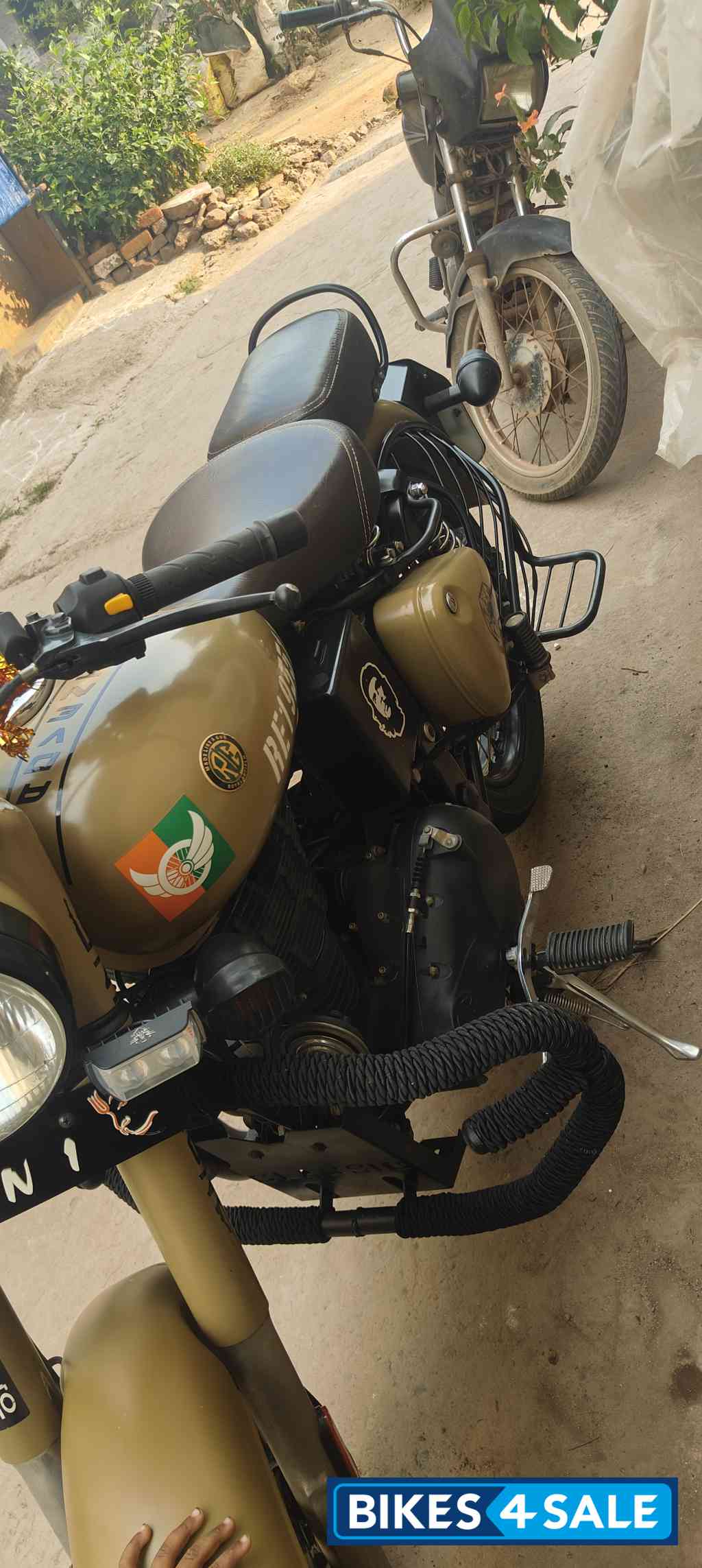 Royal Enfield Classic Signals Stormrider Sand