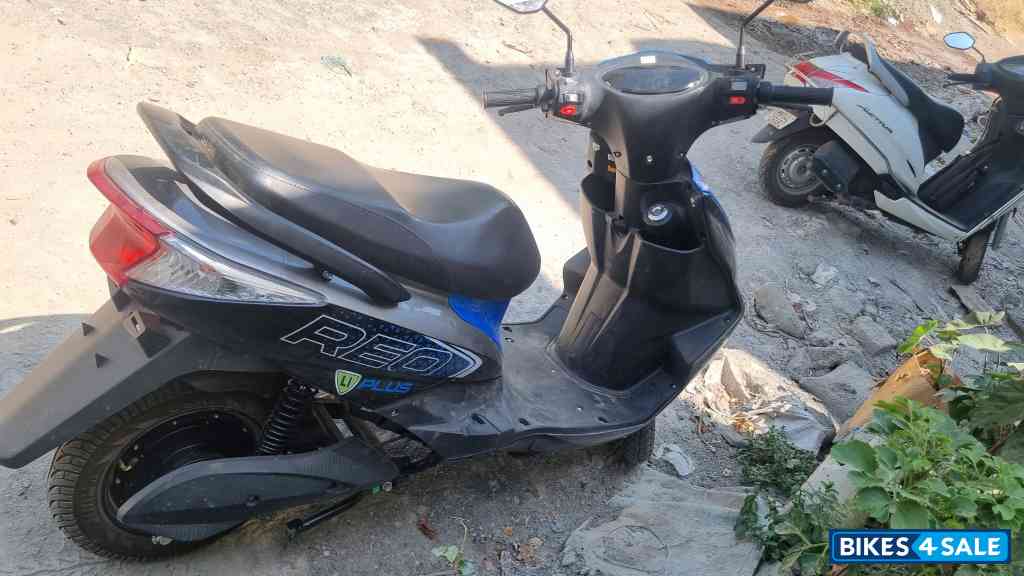 Ampere Reo Plus Lead Acid