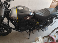 Royal Enfield Hunter 350 Metro