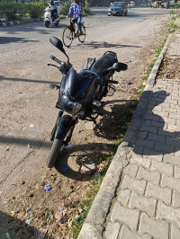 Bajaj Pulsar 125 Neon Disc Single Seat 2023 Model