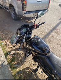 Bajaj Pulsar 125 Neon Disc Single Seat