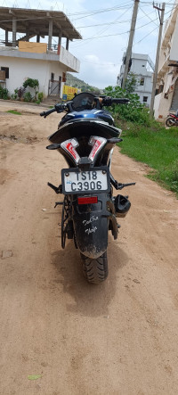 Bajaj Pulsar RS 200 ABS