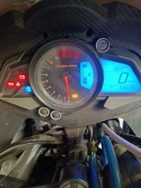 Bajaj Pulsar RS 200 ABS