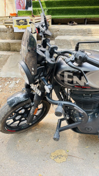 Royal Enfield Hunter 350 Metro