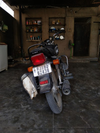 Black And White Hero Splendor Plus BS6