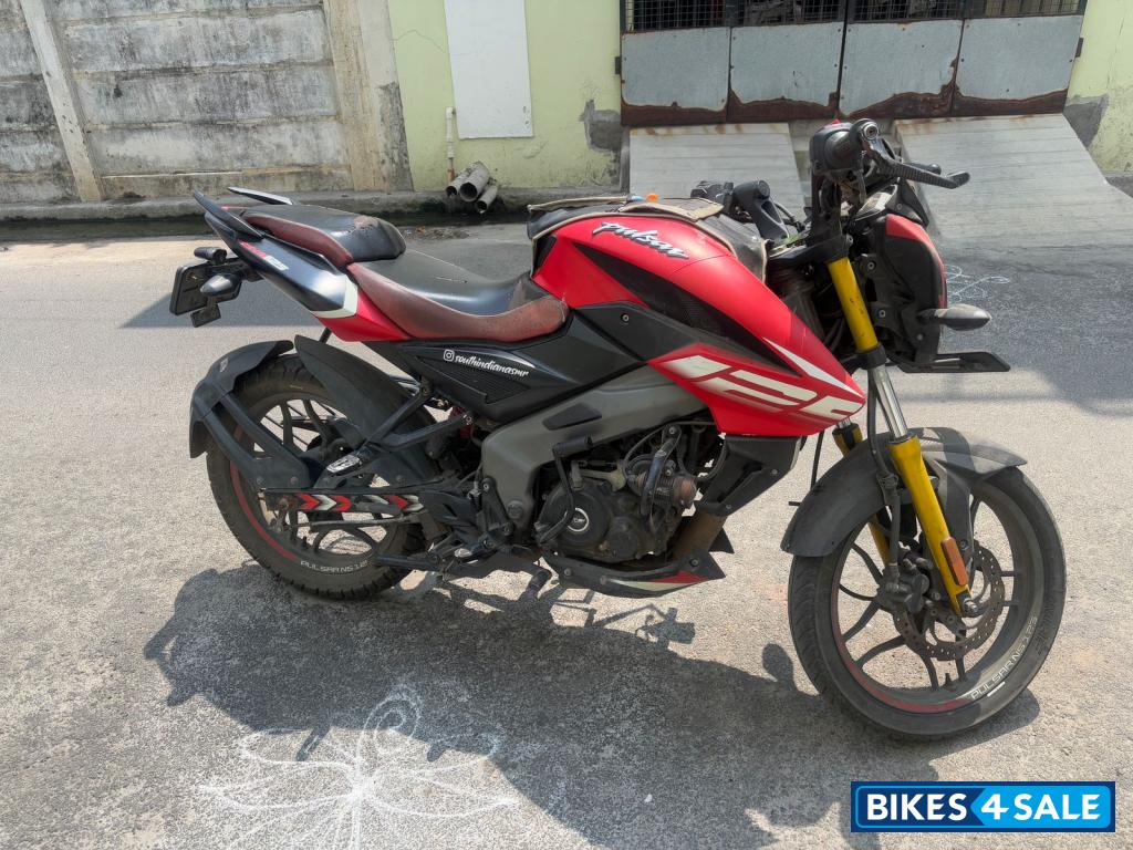 Bajaj Pulsar NS 125