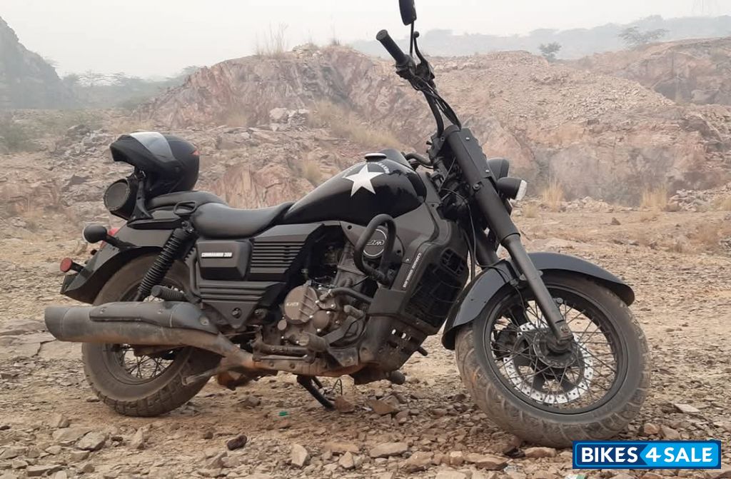 Black UM Renegade Commando