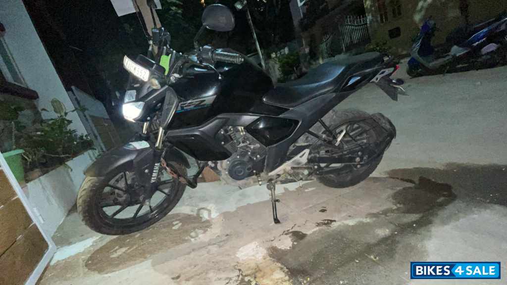 Yamaha FZ