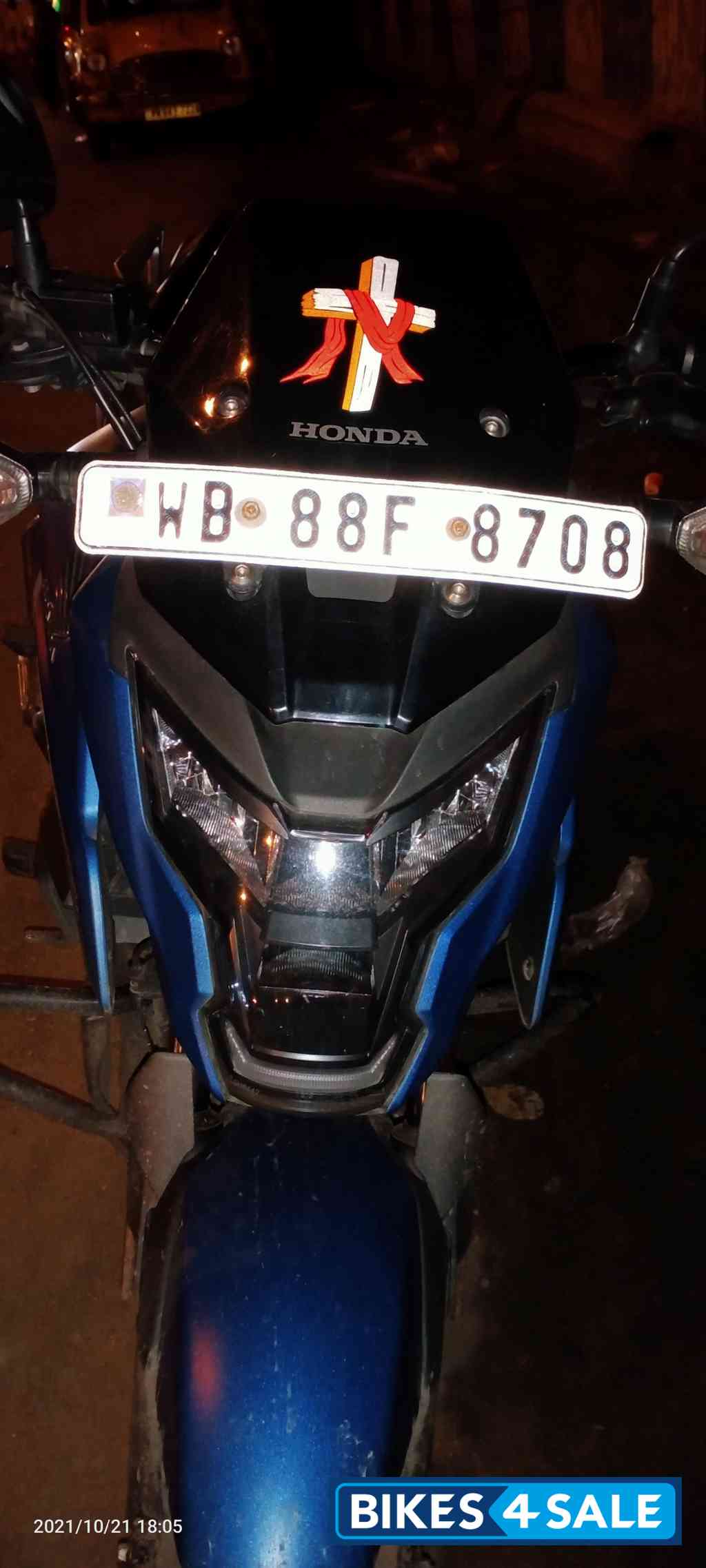 Blue Honda XBlade BS6