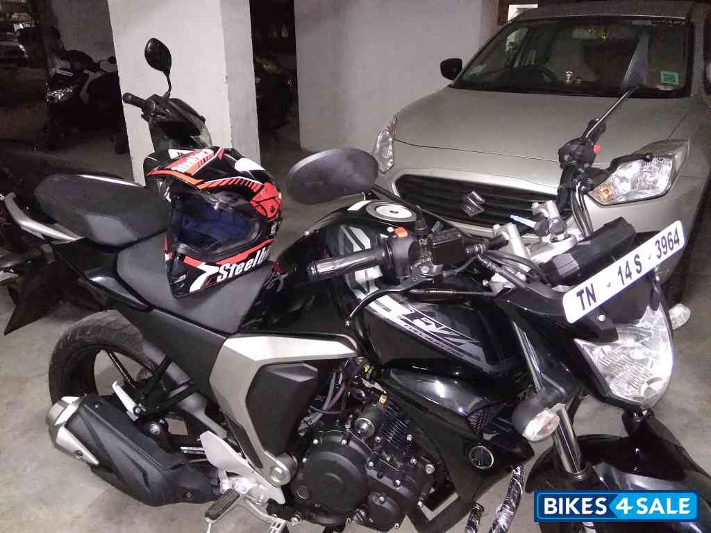 Yamaha FZ FI V2