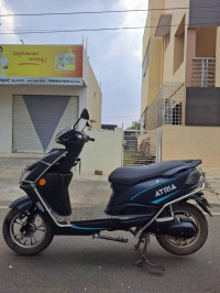 Dark Grey Hero Electric Atria LX