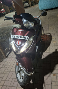 Maroon Honda Activa 125
