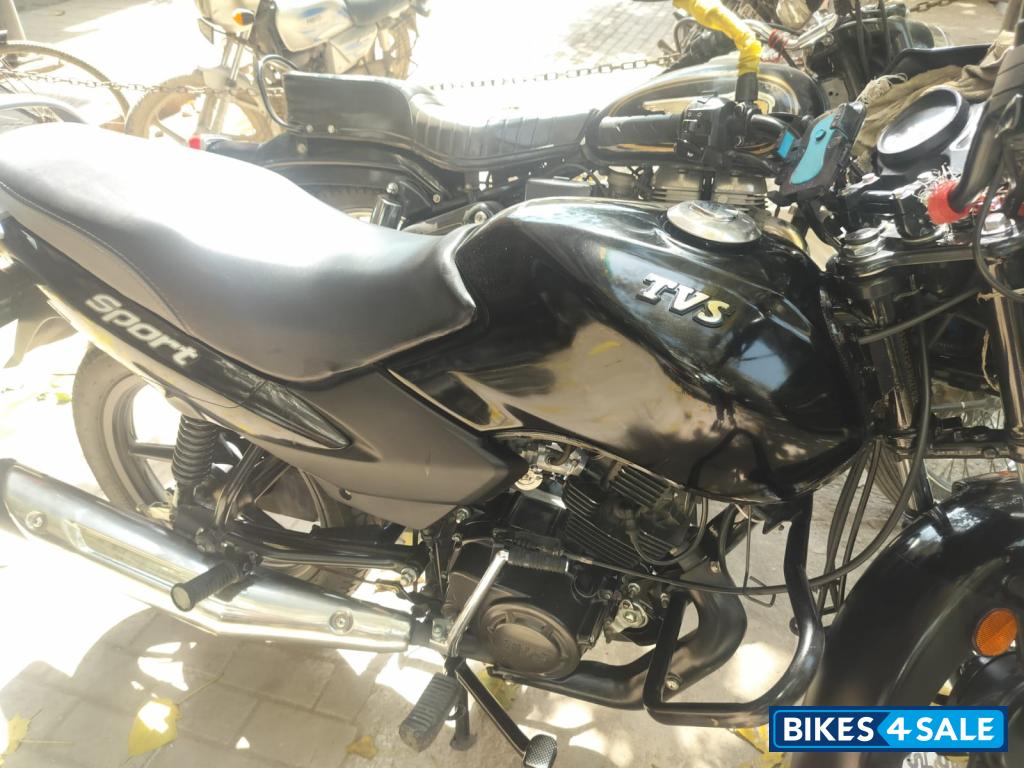 TVS Sport BS6