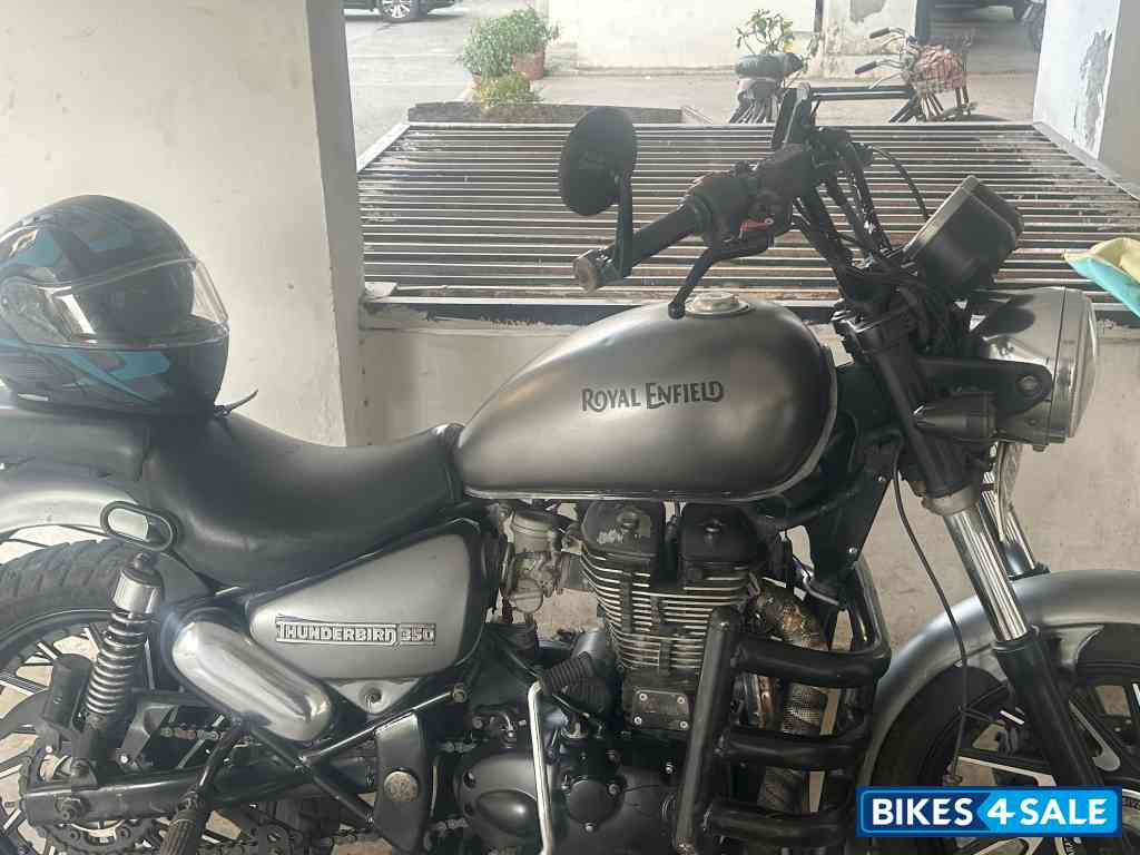 Royal Enfield Thunderbird 350