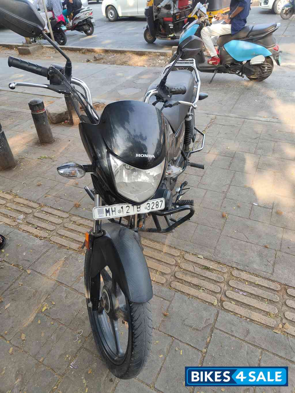 Honda CD 110 Dream Deluxe BS6 Honda CD 110 Dream Deluxe BS6