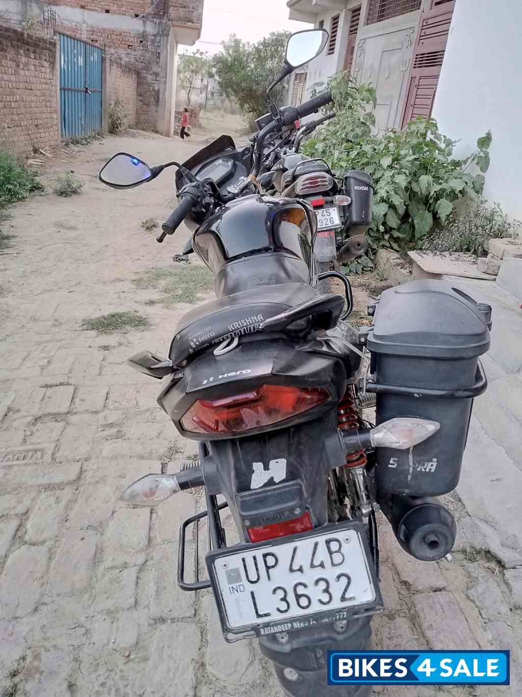 Black Hero Glamour Xtec