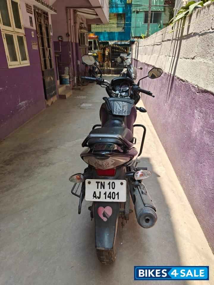 Black Honda CB Unicorn