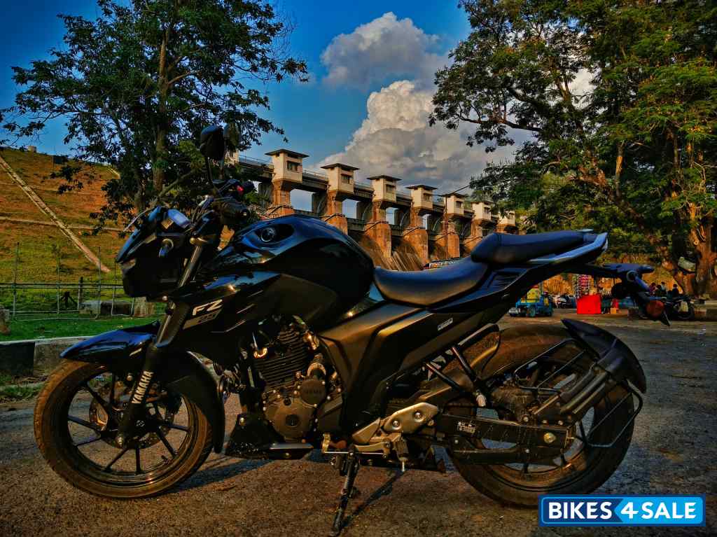 Yamaha FZ 25 BS6 Yamaha FZ 25 BS6