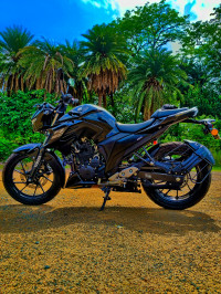 Yamaha FZ 25 BS6