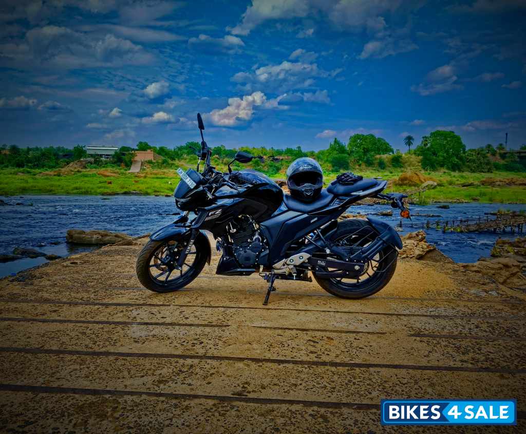 Yamaha FZ 25 BS6 Yamaha FZ 25 BS6