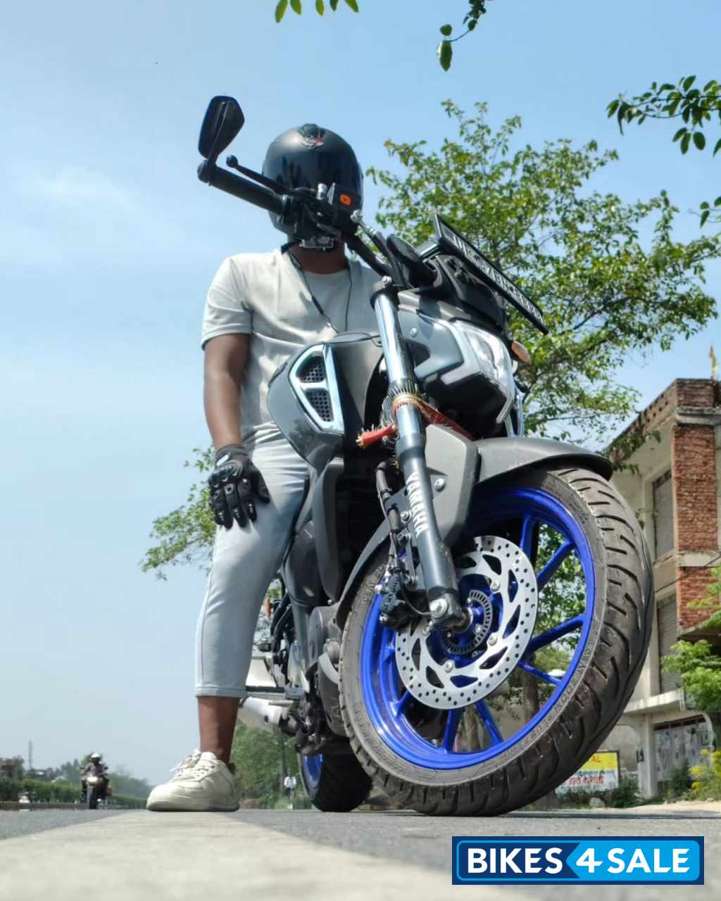 Yamaha FZ-S FI Ver 4.0 DLX