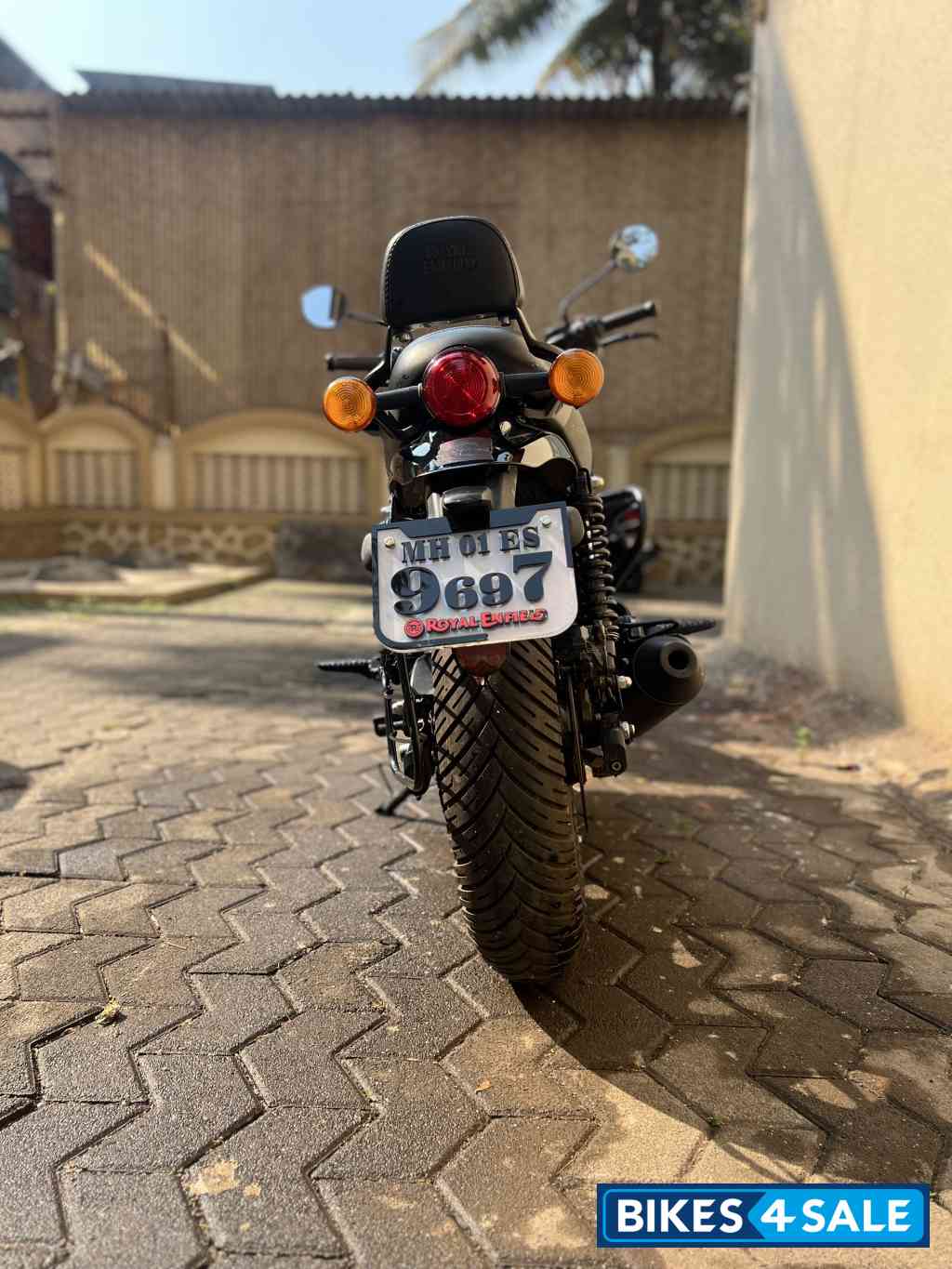 Royal Enfield Hunter 350 Metro